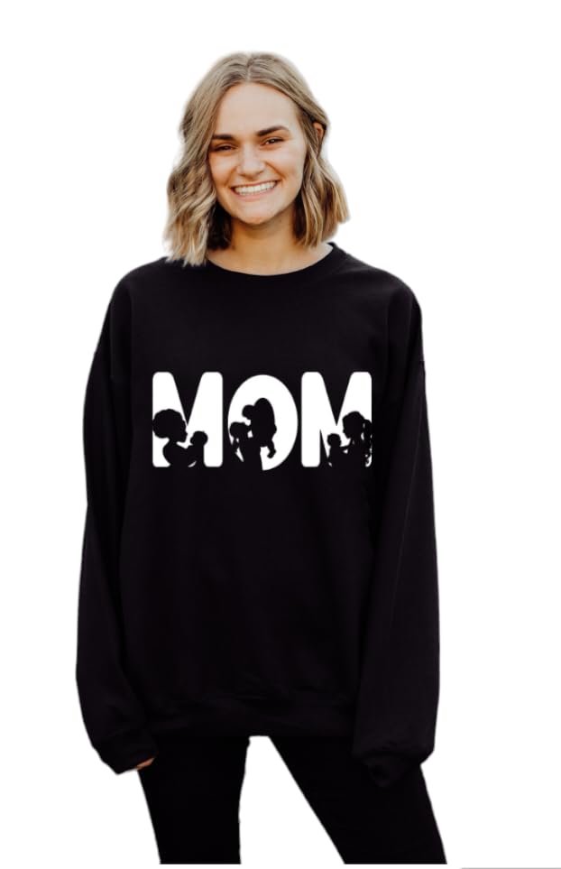 Lil Dreamers MOM Sweatshirt - Cozy Comfort for Moms: MOM-themed Sweatshirt